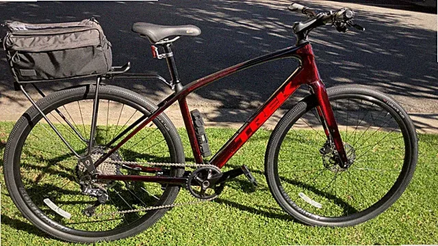 Trek FX Sport 5 Red Carbon Smoke - 11 Speed (Medium Frame) 2024
