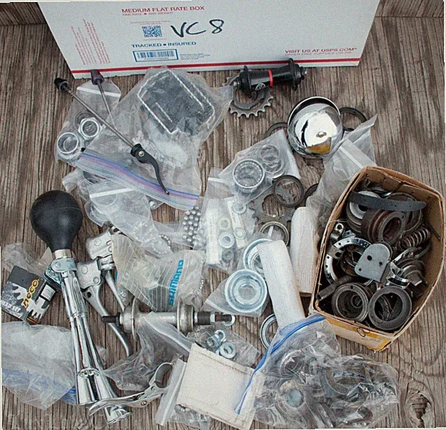 Vintage Bicycle VC8 Horn Pedals Sturmey Archer Parts Schwinn Tank Cruiser Bike
